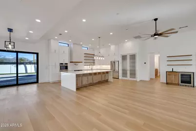 7860 E Davenport Drive, Scottsdale, AZ 85260 - Photo 6