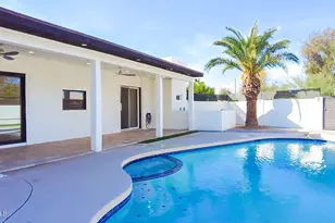 7860 E Davenport Dr, Scottsdale, AZ 85260 - Photo 28