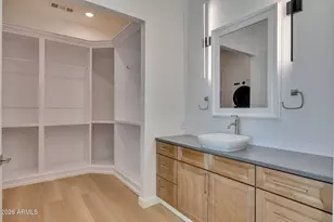 7860 E Davenport Dr, Scottsdale, AZ 85260 - Photo 22