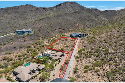 2398 W Espartero Way #8, Phoenix, AZ 85086 - Photo 1