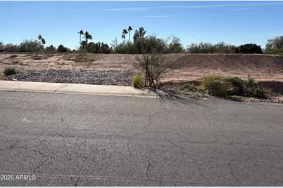 4659 E Rockridge Road #3, Phoenix, AZ 85018 - Photo 2