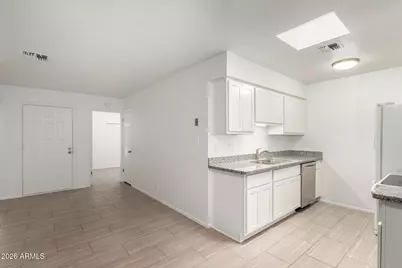 8101 N 107th Avenue #46, Peoria, AZ 85345 - Photo 6