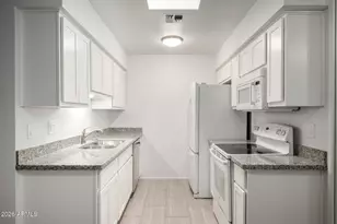 8101 N 107th Ave, Peoria, AZ 85345 - Photo 2