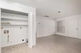 8101 N 107th Ave, Peoria, AZ 85345 - Photo 26