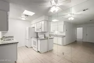 8101 N 107th Ave, Peoria, AZ 85345 - Photo 18