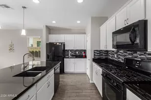 12109 W Desert Moon Way, Peoria, AZ 85383 - Photo 16