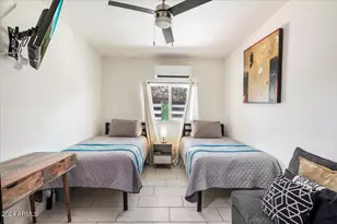 322 N 11th Pl, Phoenix, AZ 85006 - Photo 12