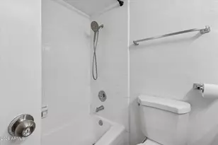 3224 S El Camino Dr, Tempe, AZ 85282 - Photo 16