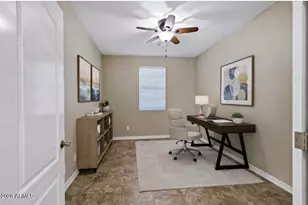 894 S Utilis Dr, Gilbert, AZ 85296 - Photo 12