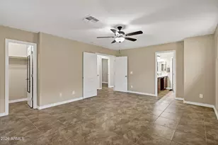 894 S Utilis Dr, Gilbert, AZ 85296 - Photo 26