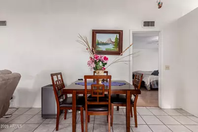 814 E Rockwell Drive, Chandler, AZ 85225 - Photo 12