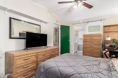 8401 N 67th Avenue #97, Glendale, AZ 85302 - Photo 12