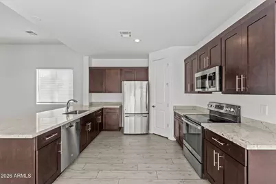 721 E Carol Avenue, Phoenix, AZ 85020 - Photo 8