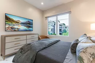 6166 N Scottsdale Rd, Paradise Valley, AZ 85253 - Photo 26