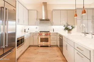 6166 N Scottsdale Rd, Paradise Valley, AZ 85253 - Photo 16