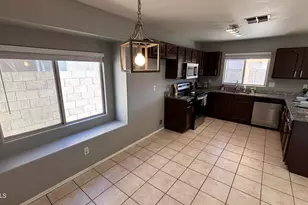 7413 W Eva St, Peoria, AZ 85345 - Photo 6