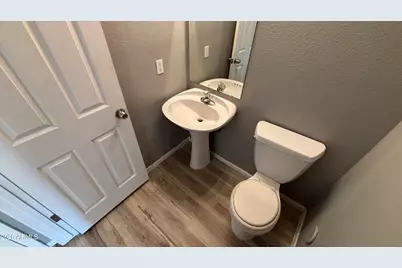 7413 W Eva Street, Peoria, AZ 85345 - Photo 10