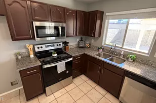 7413 W Eva St, Peoria, AZ 85345 - Photo 8