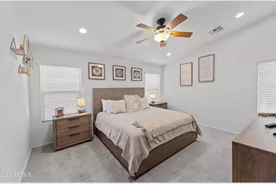 656 E Baker Drive, San Tan Valley, AZ 85140 - Photo 16