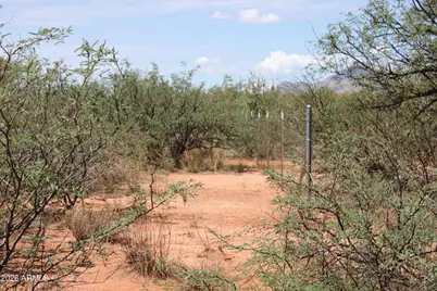 053H E Vista Del Cielo Circle #12, Hereford, AZ 85615 - Photo 6