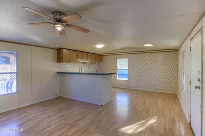 1325 W Silverlake Road #32, Tucson, AZ 85713 - Photo 2