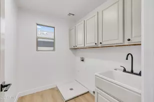 1029 S Cheshire Ln, Gilbert, AZ 85296 - Photo 8