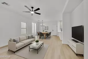 1029 S Cheshire Ln, Gilbert, AZ 85296 - Photo 4