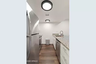 3033 E Devonshire Avenue #1018, Phoenix, AZ 85016 - Photo 2