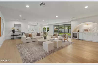 8538 E San Lorenzo Drive, Scottsdale, AZ 85258 - Photo 18