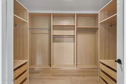 8538 E San Lorenzo Drive, Scottsdale, AZ 85258 - Photo 30