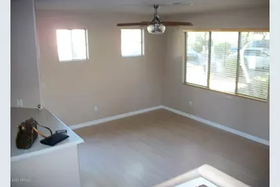 21817 N 40th Place, Phoenix, AZ 85050 - Photo 16