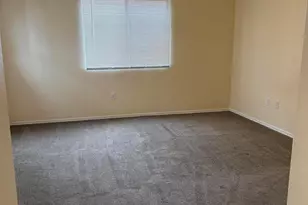 21817 N 40th Pl, Phoenix, AZ 85050 - Photo 6