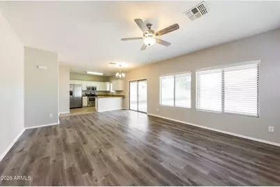 6716 S 36th Lane, Phoenix, AZ 85041 - Photo 2