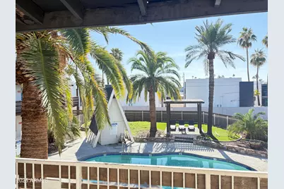 2929 N 38th Street #20, Phoenix, AZ 85018 - Photo 2