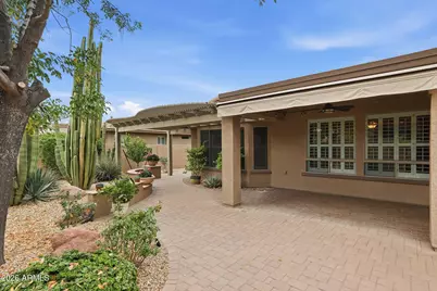 16305 W Bridal Veil Lane, Surprise, AZ 85387 - Photo 32