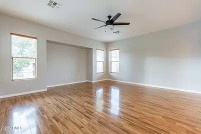 13354 W San Miguel Avenue, Litchfield Park, AZ 85340 - Photo 18