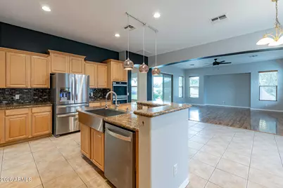 13354 W San Miguel Avenue, Litchfield Park, AZ 85340 - Photo 10