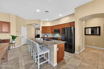 9782 W Buckhorn Trail, Peoria, AZ 85383 - Photo 12