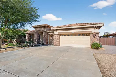 9782 W Buckhorn Trail, Peoria, AZ 85383 - Photo 4