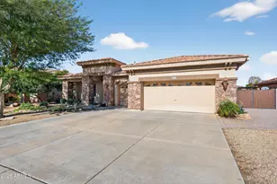 9782 W Buckhorn Trail, Peoria, AZ 85383 - Photo 4