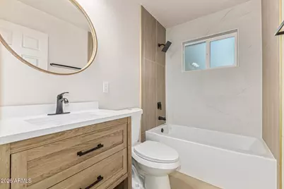 4634 W Weldon Avenue, Phoenix, AZ 85031 - Photo 16