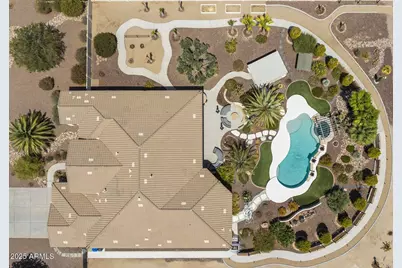 10417 N 180th Drive, Waddell, AZ 85355 - Photo 2