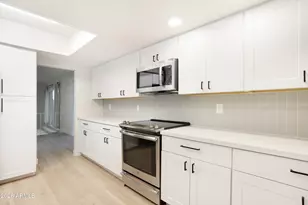 13409 N 24th Ave N, Phoenix, AZ 85029 - Photo 2