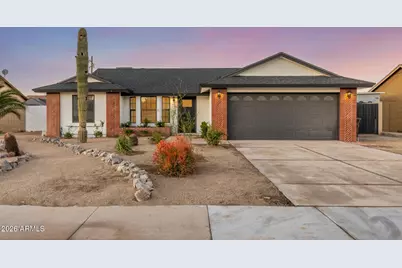 8938 W Echo Lane, Peoria, AZ 85345 - Photo 12