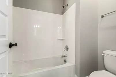 3511 E Crest Lane, Phoenix, AZ 85050 - Photo 26