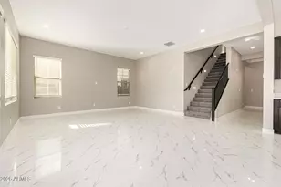 3511 E Crest Ln, Phoenix, AZ 85050 - Photo 18