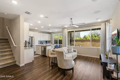 2762 S Comanche Drive, Chandler, AZ 85286 - Photo 2