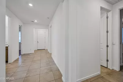 25146 W Bowker Street, Buckeye, AZ 85326 - Photo 18