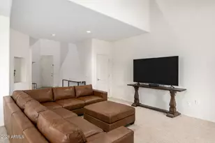 705 W Queen Creek Rd, Chandler, AZ 85248 - Photo 10