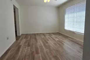 6512 N 41st Ave, Phoenix, AZ 85019 - Photo 2